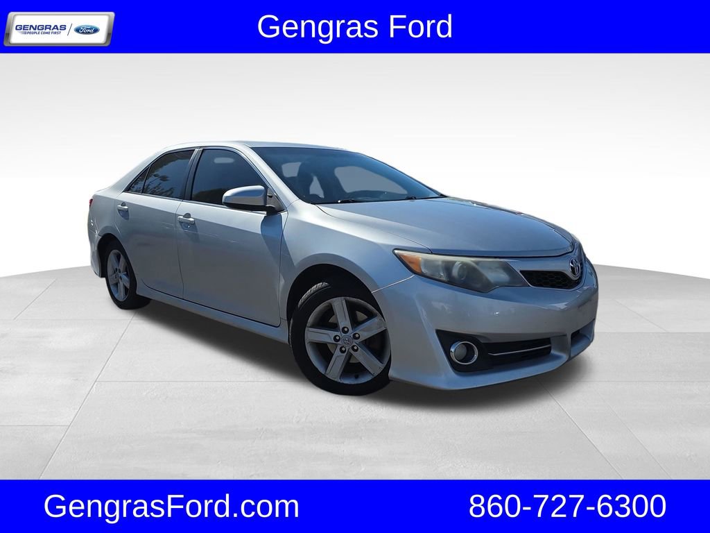 Used 2012 Toyota Camry SE FWD 360° Tour