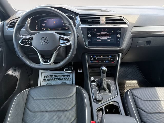 Used 2023 Volkswagen Tiguan SEL R-Line AWD/4WD image 10