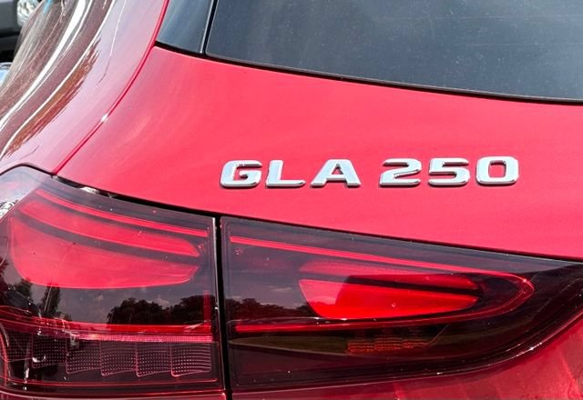 New 2026 Mercedes-Benz GLA 250 4MATIC image 11