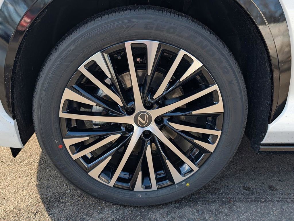 New 2026 Lexus RZ 350e 2WD image 8