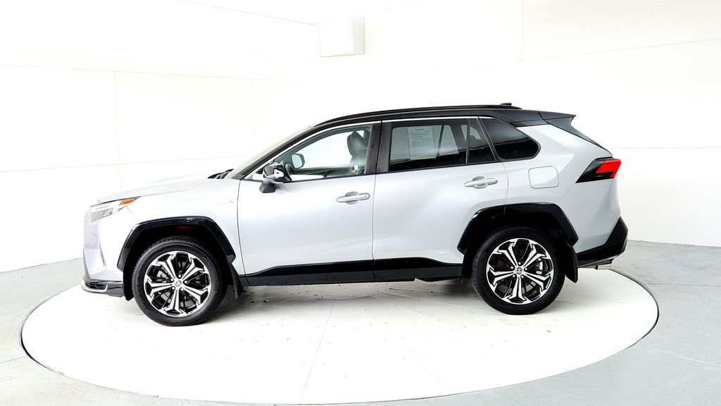 Certified 2024 Toyota RAV4 XSE w/ Weather Package AWD/4WD image 3