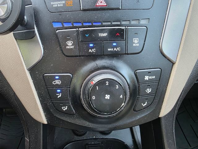 Used 2014 Hyundai Santa Fe GLS AWD/4WD image 25