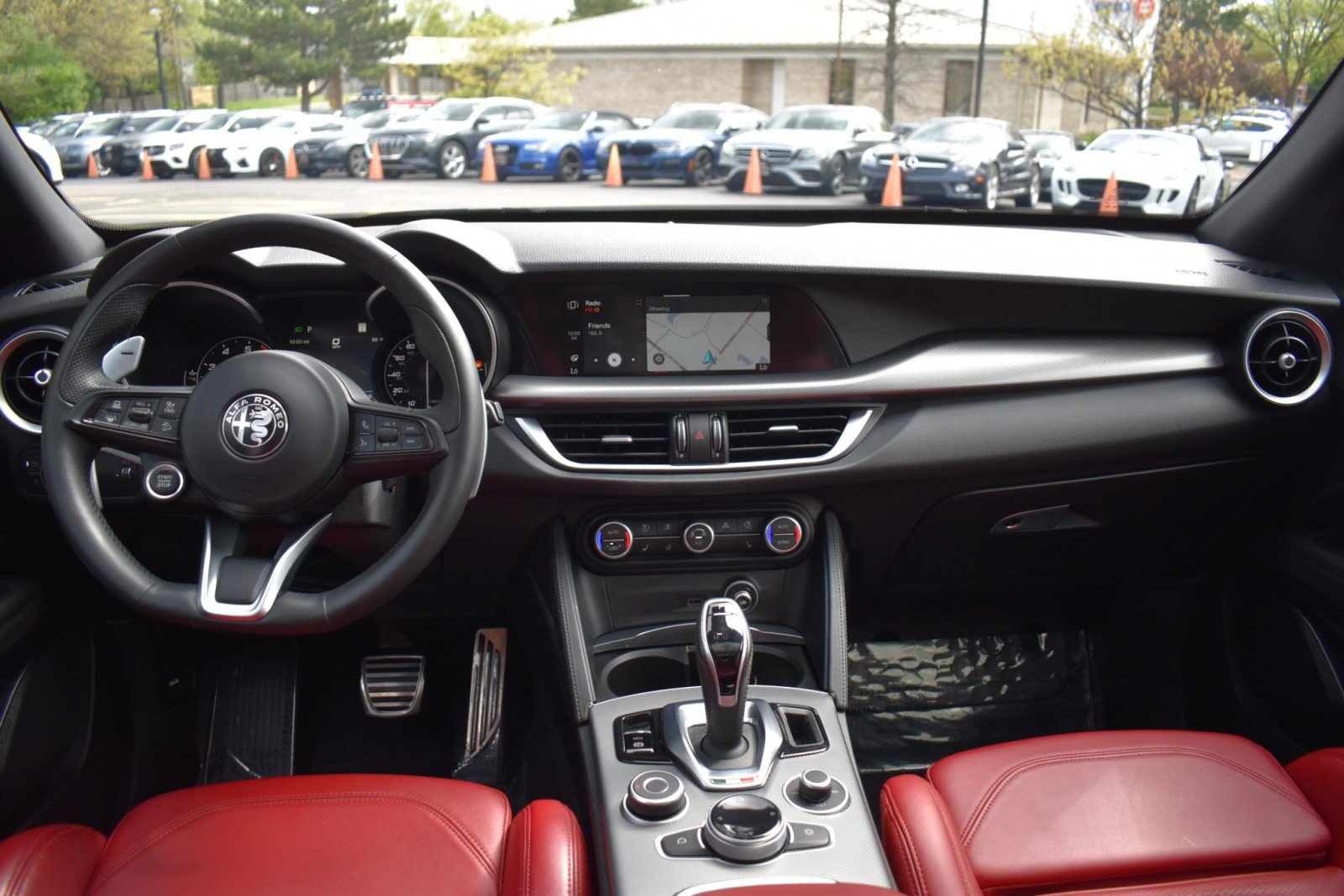 Used 2022 Alfa Romeo Stelvio Veloce AWD/4WD image 10