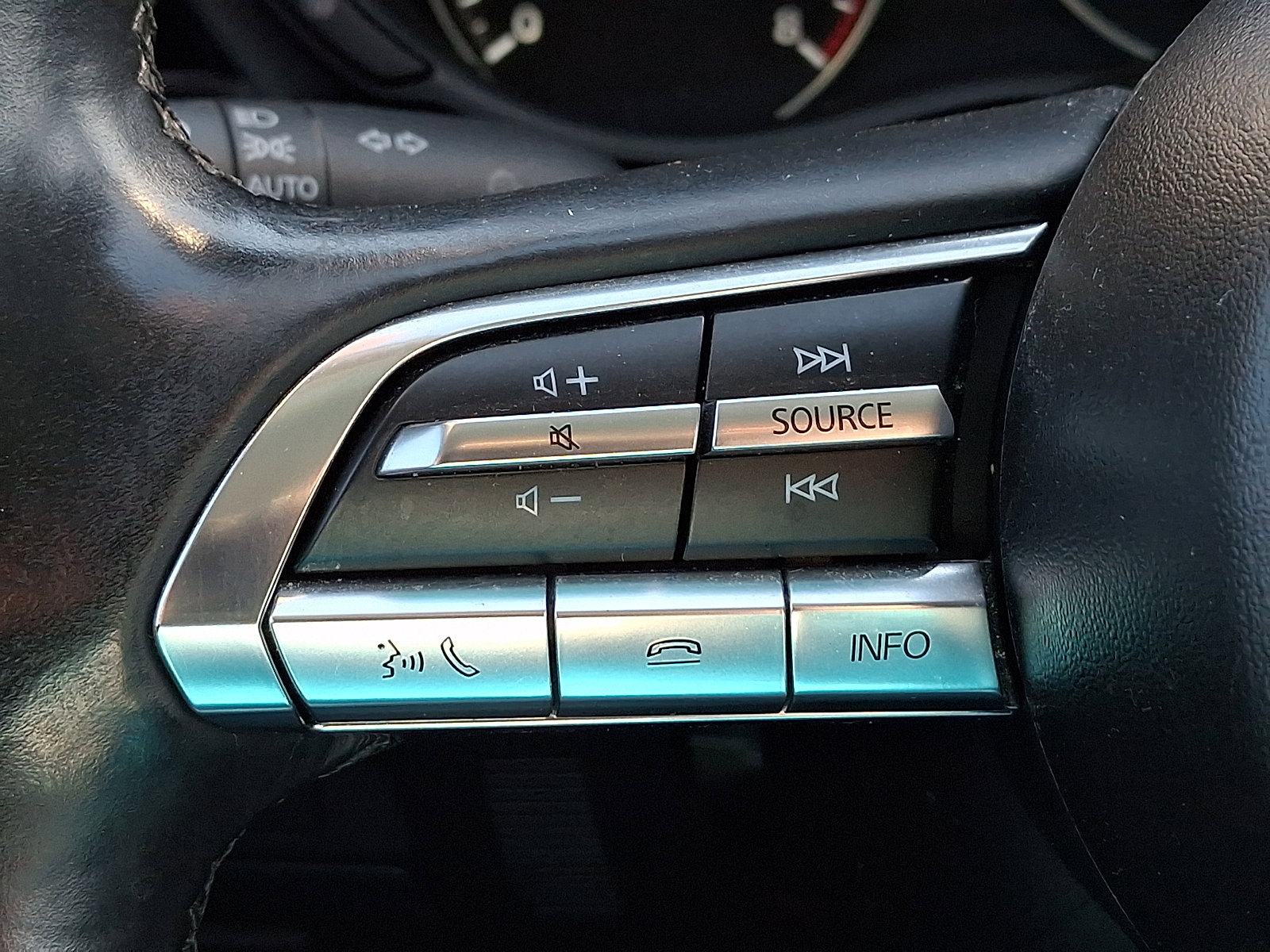 Used 2023 MAZDA CX-30 AWD 2.5 S w/ Preferred Package image 21