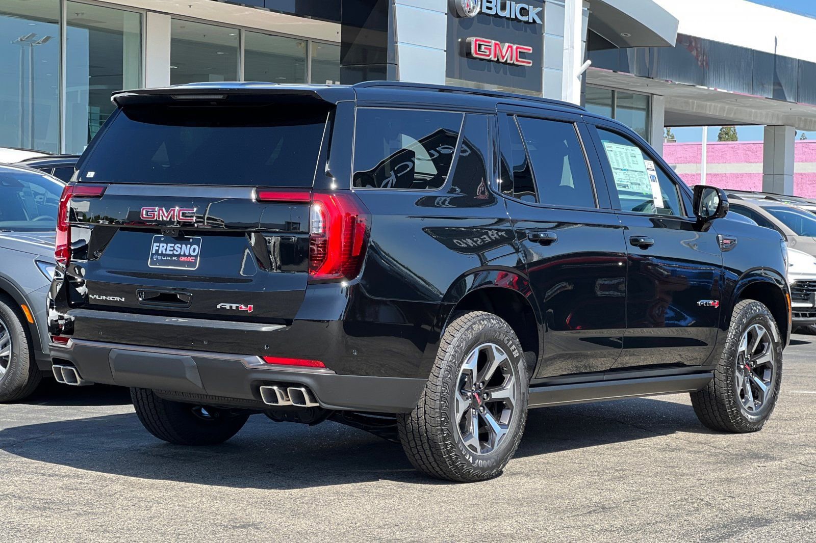 New 2026 GMC Yukon AT4 Ultimate AWD/4WD image 5