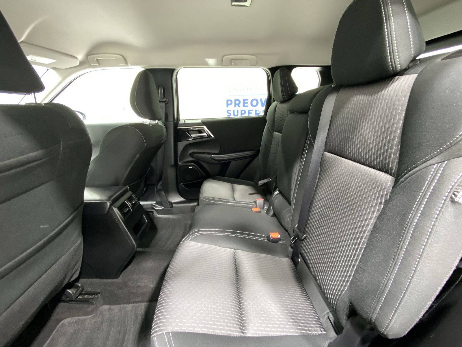 Used 2025 Mitsubishi Outlander ES image 22