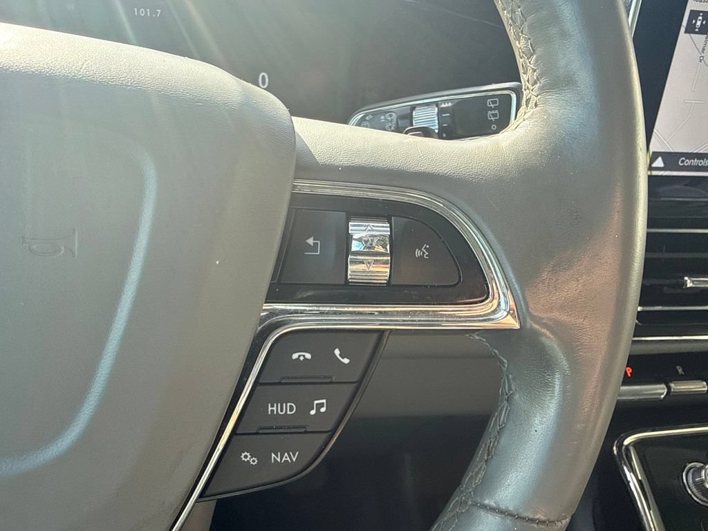 Used 2019 Lincoln Navigator Select w/ Technology Package AWD/4WD image 25