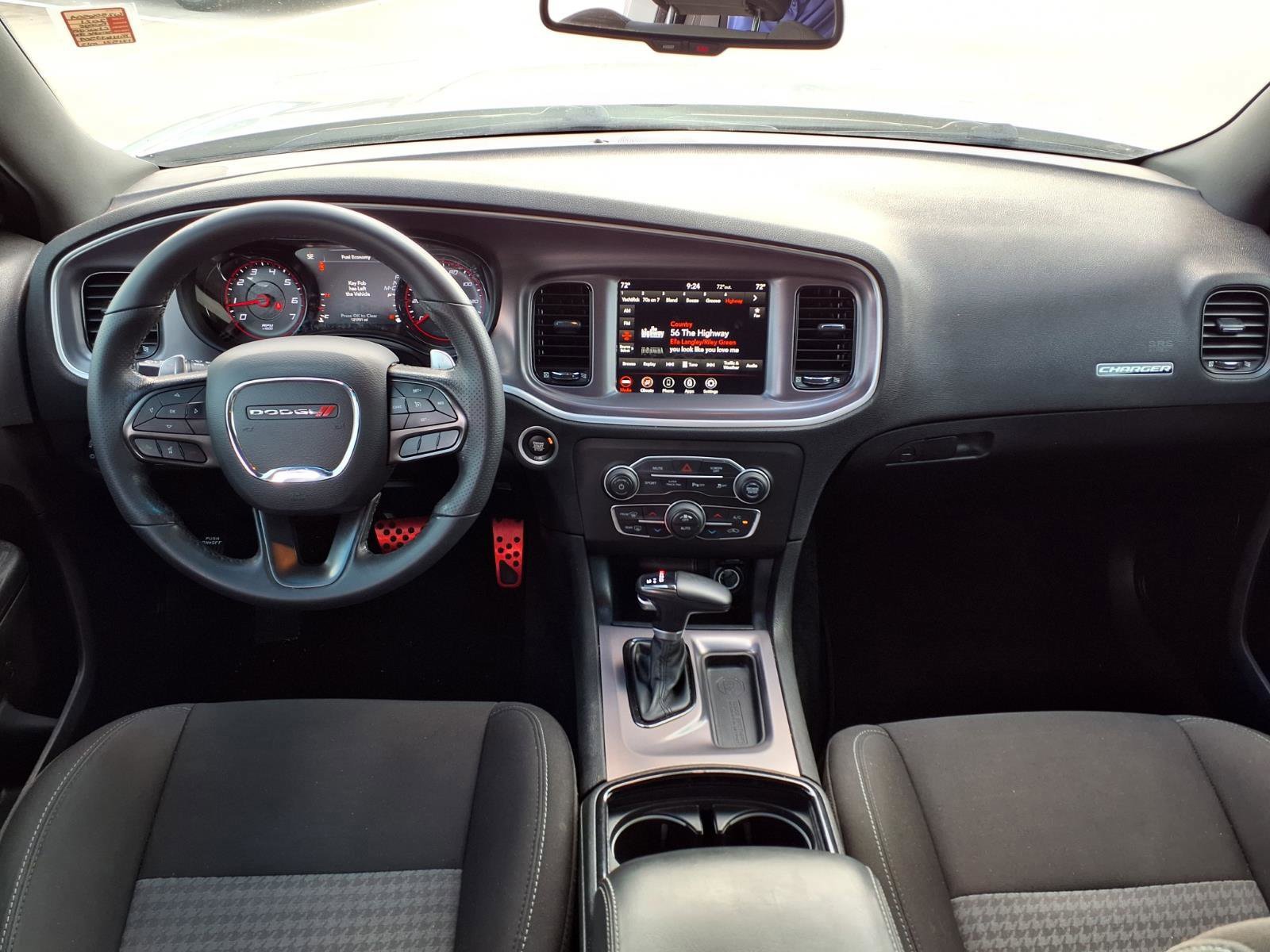 Used 2021 Dodge Charger GT w/ Driver Convenience Group image 9