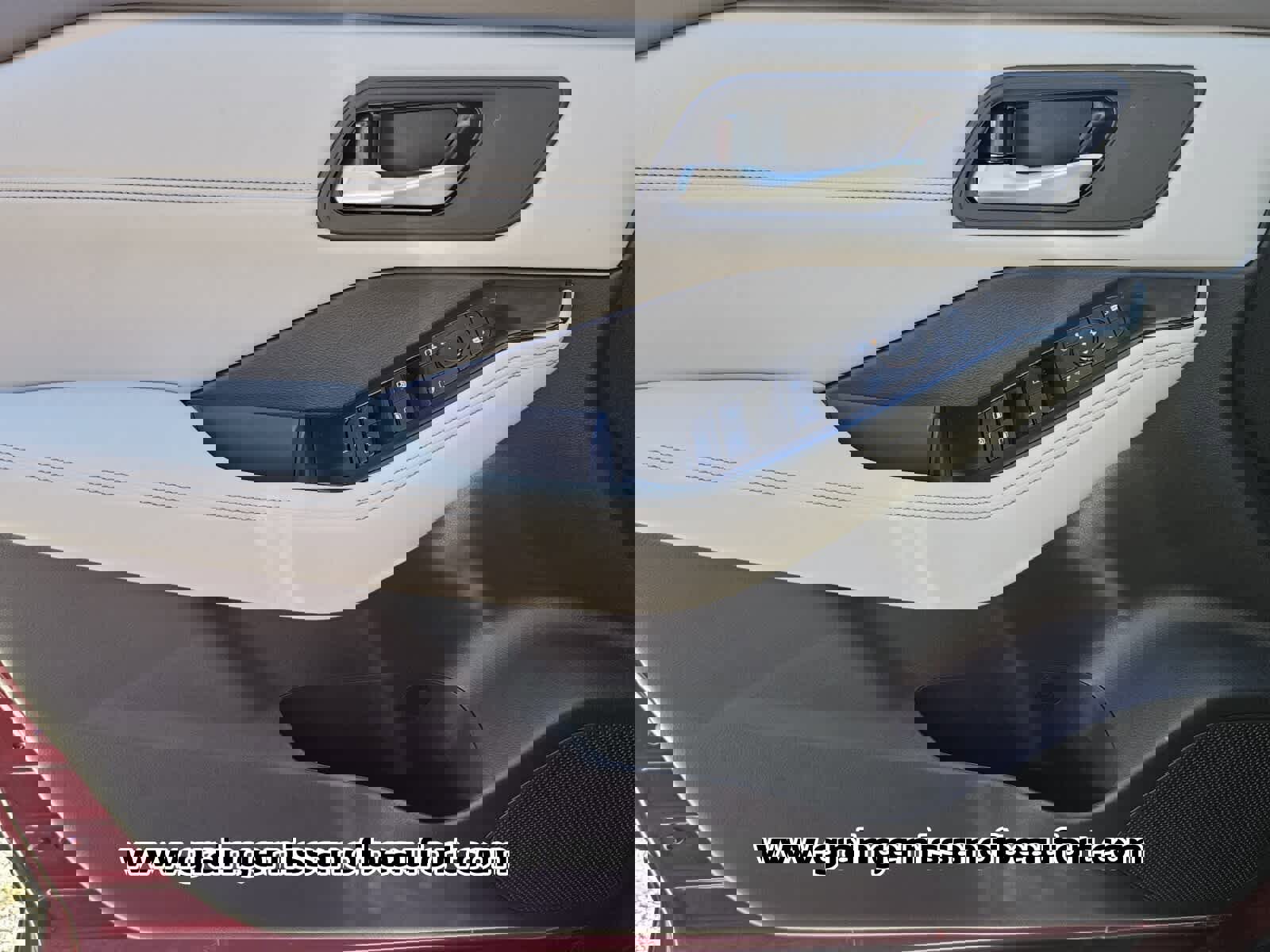 New 2026 Nissan Rogue SV image 15