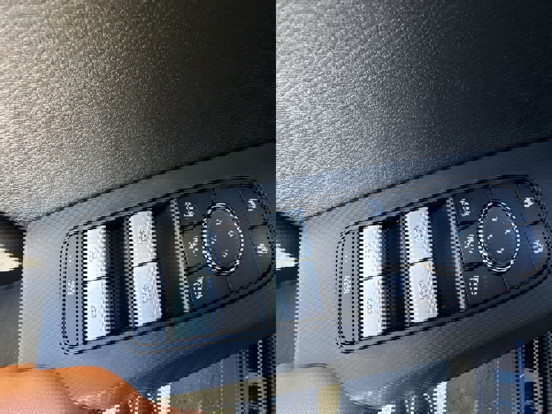 Used 2022 Mitsubishi Outlander SEL image 13