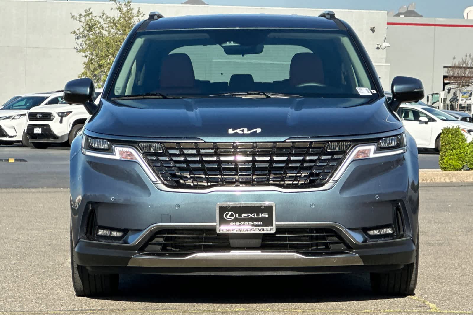 Used 2024 Kia Carnival SX image 10