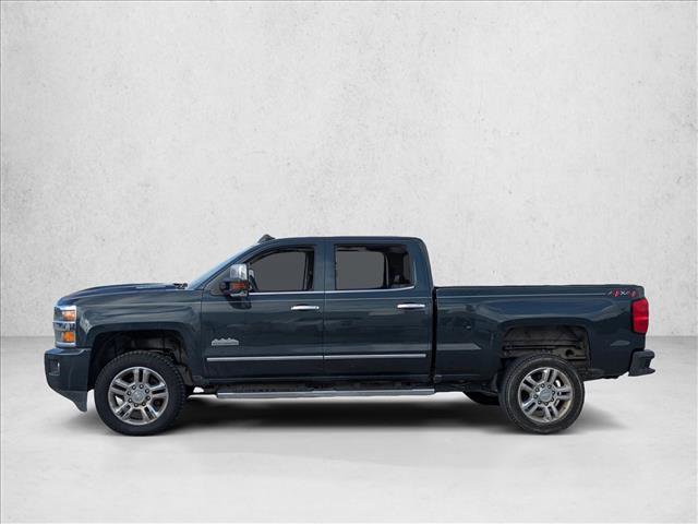 Used 2018 Chevrolet Silverado 2500 High Country w/ Duramax Plus Package image 8