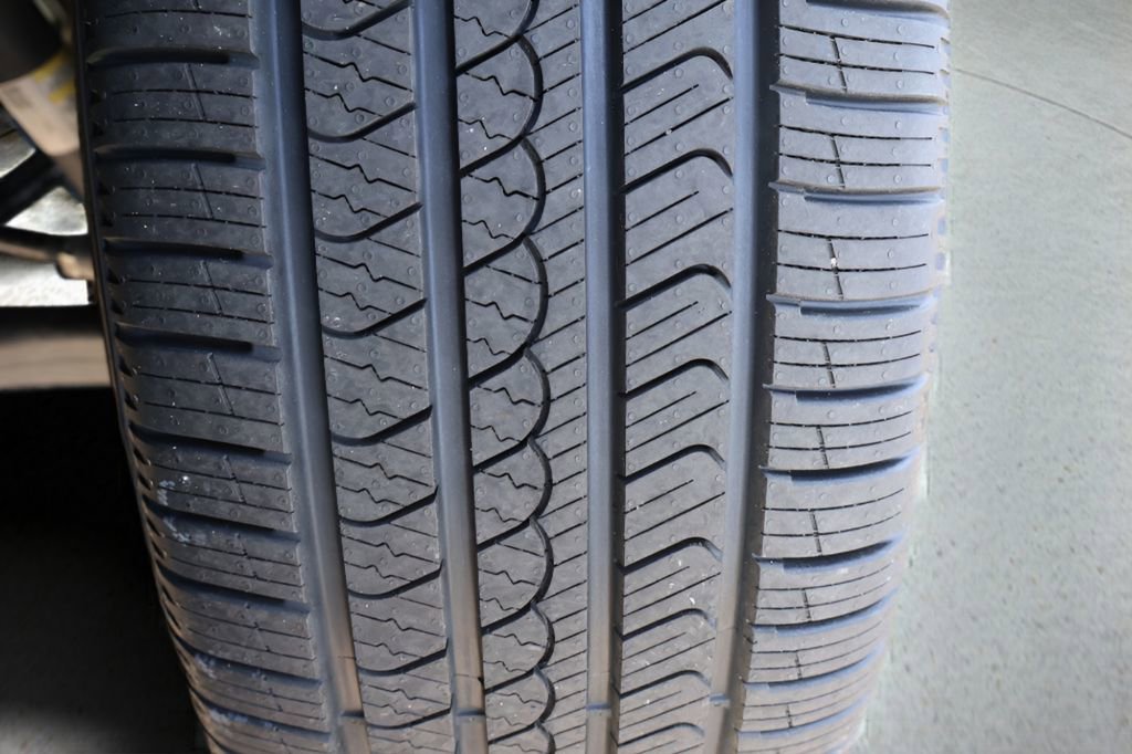 Used 2020 Chevrolet Silverado 1500 LT w/ Texas Edition image 30