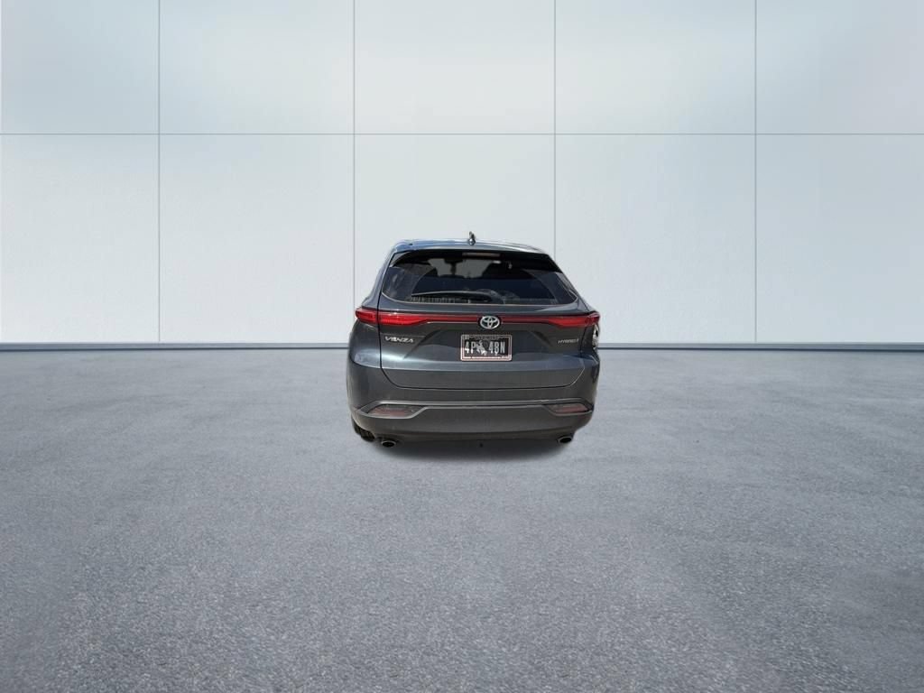 Used 2021 Toyota Venza LE AWD/4WD image 7