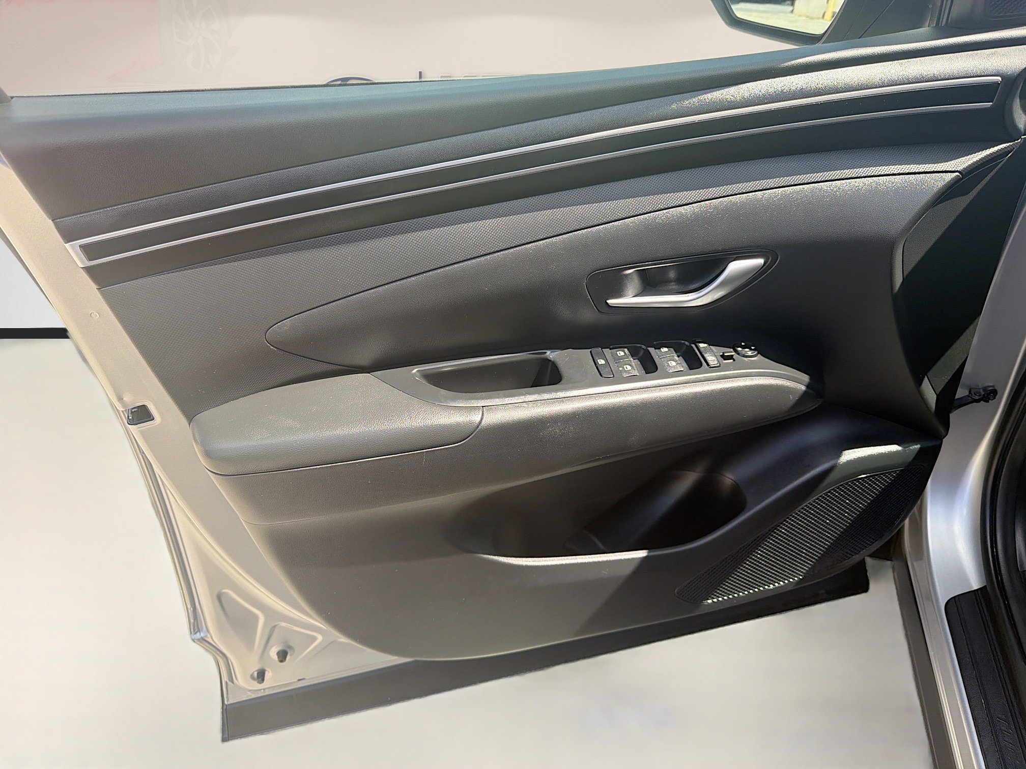 Used 2023 Hyundai Tucson SEL FWD image 17