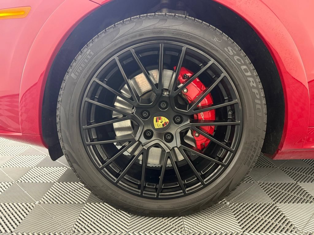 Certified 2021 Porsche Cayenne GTS AWD/4WD image 13