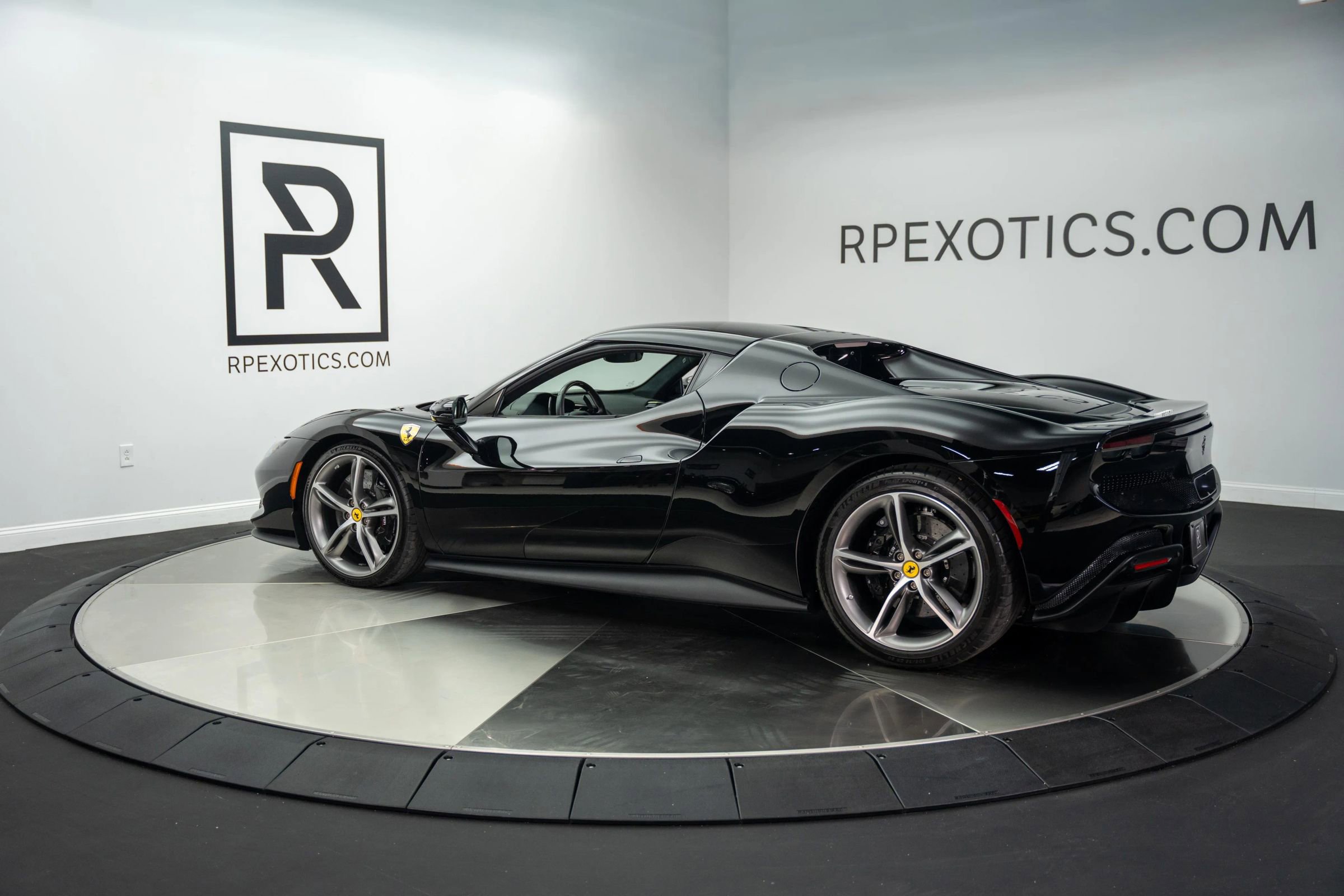 Used 2022 Ferrari 296 GTB image 8