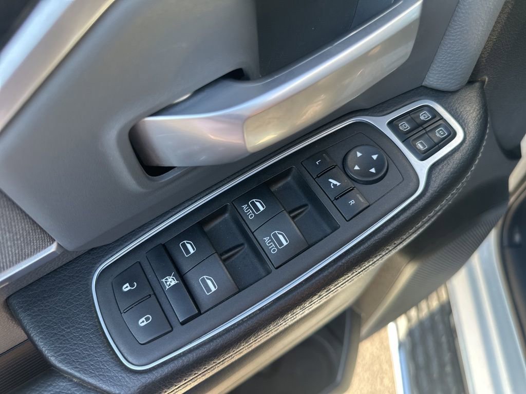 Used 2023 RAM 2500 Big Horn w/ Level 1 Equipment Group image 31