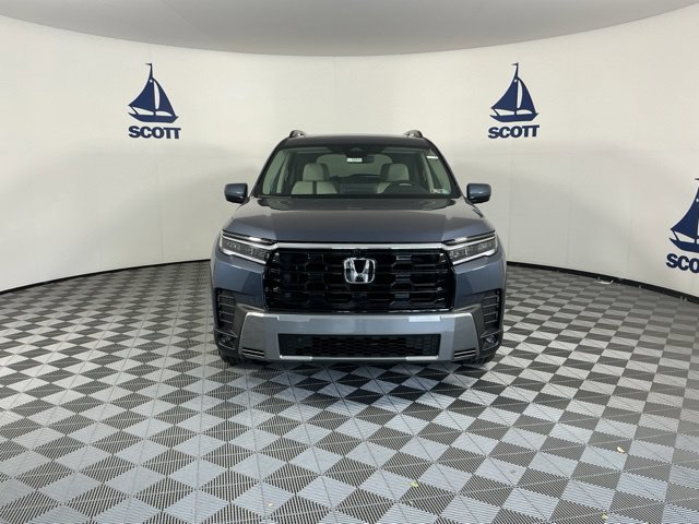New 2026 Honda Pilot Touring image 2