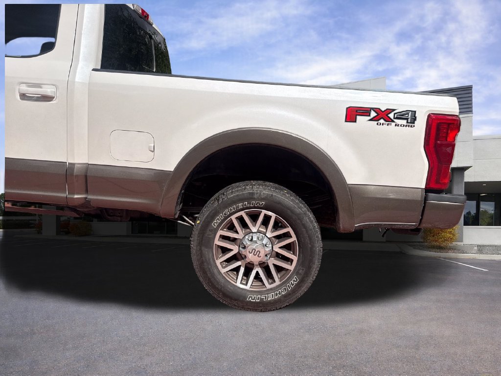 Used 2019 Ford F350 King Ranch w/ King Ranch Ultimate Package AWD/4WD image 35