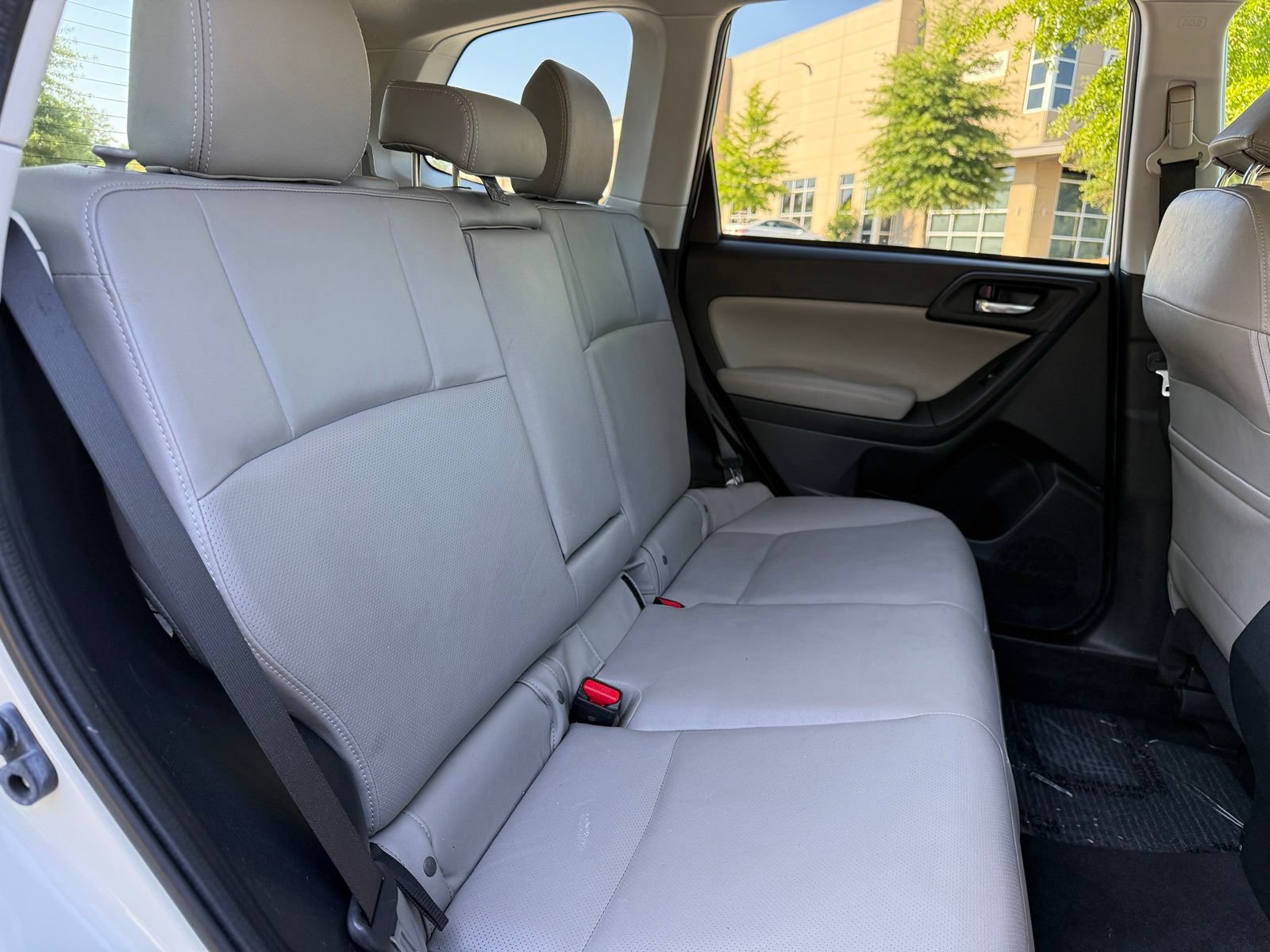 Used 2015 Subaru Forester 2.5i Limited AWD/4WD image 42