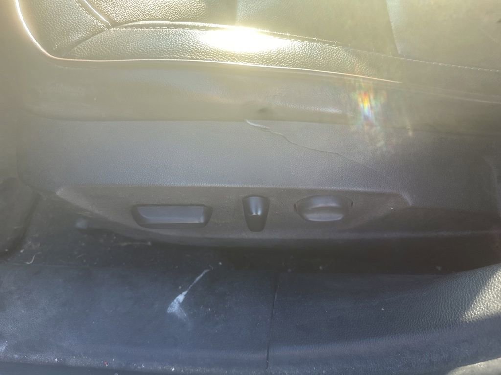 Used 2015 Chevrolet Malibu LTZ image 19