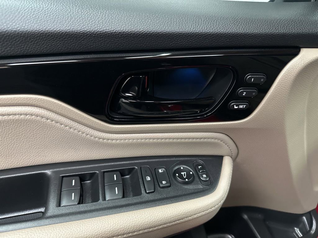 Used 2024 Honda Odyssey Touring image 19