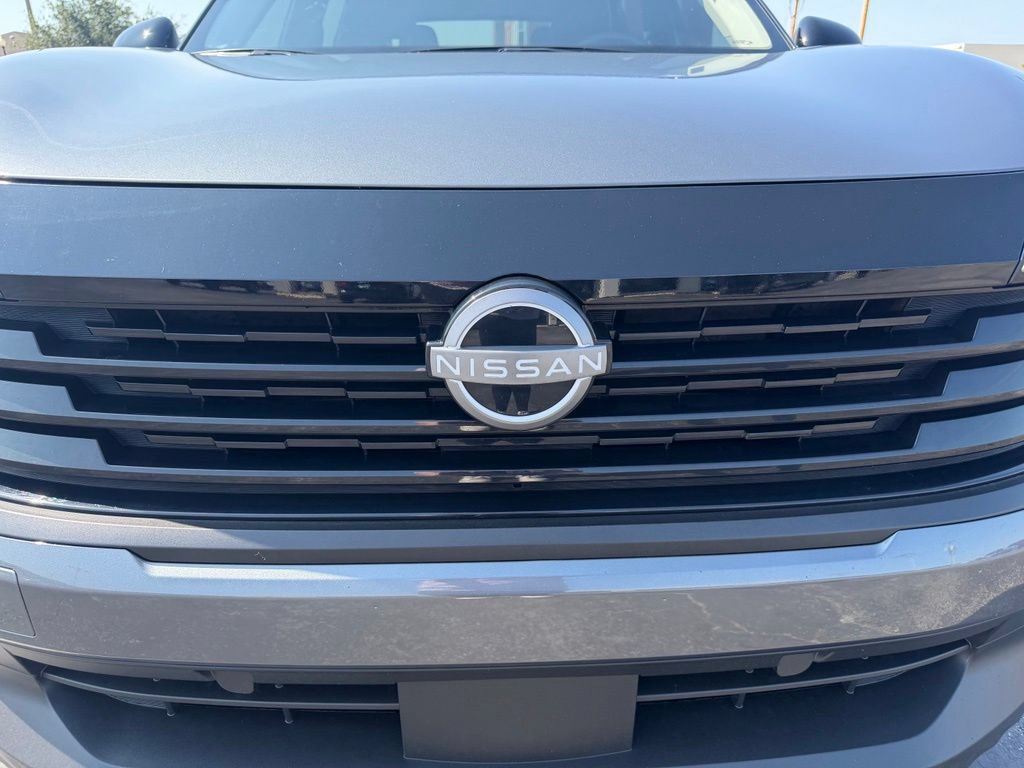 Used 2025 Nissan Kicks SV FWD image 7