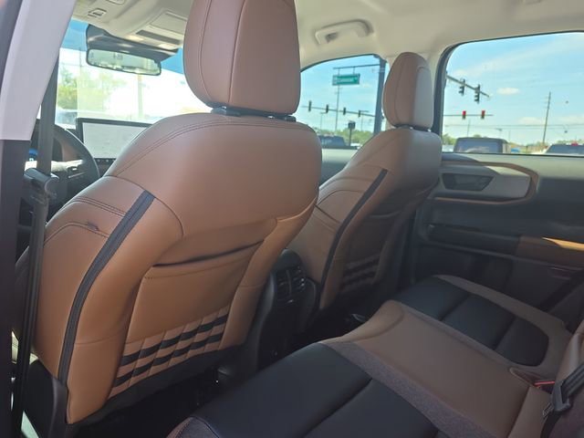 Used 2025 Ford Bronco Sport Outer Banks w/ Outer Banks Tech Package+ image 12