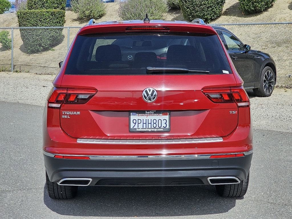 Used 2018 Volkswagen Tiguan SEL FWD image 17