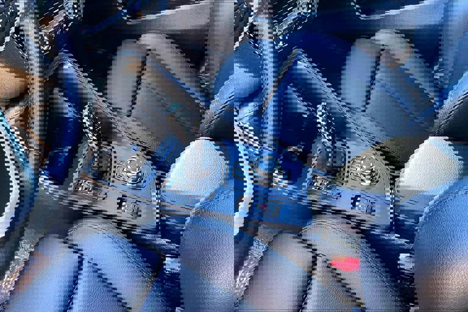 Used 2020 BMW X2 sDrive28i w/ Convenience Package image 16