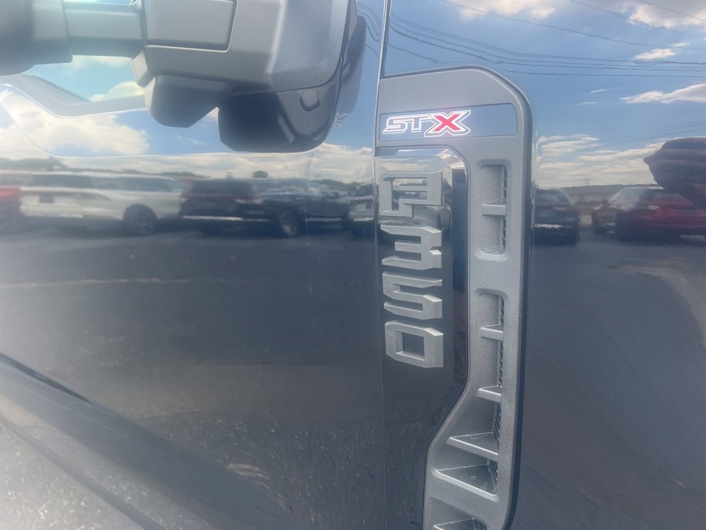 New 2026 Ford F350 XL image 4