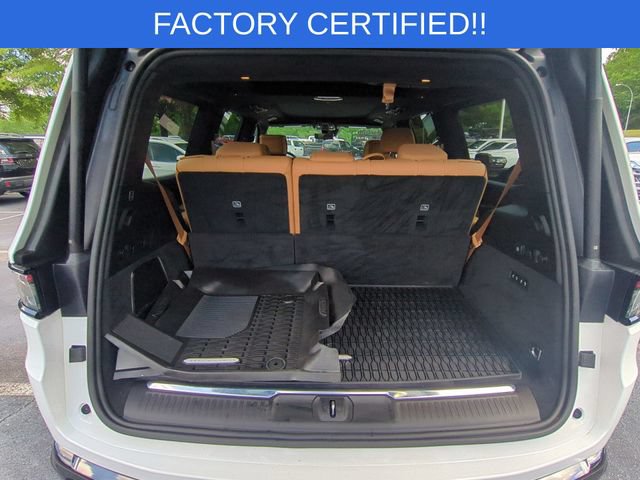 Certified 2025 Jeep Grand Wagoneer Series III w/ Rear Seat Video Group 1 AWD/4WD image 37