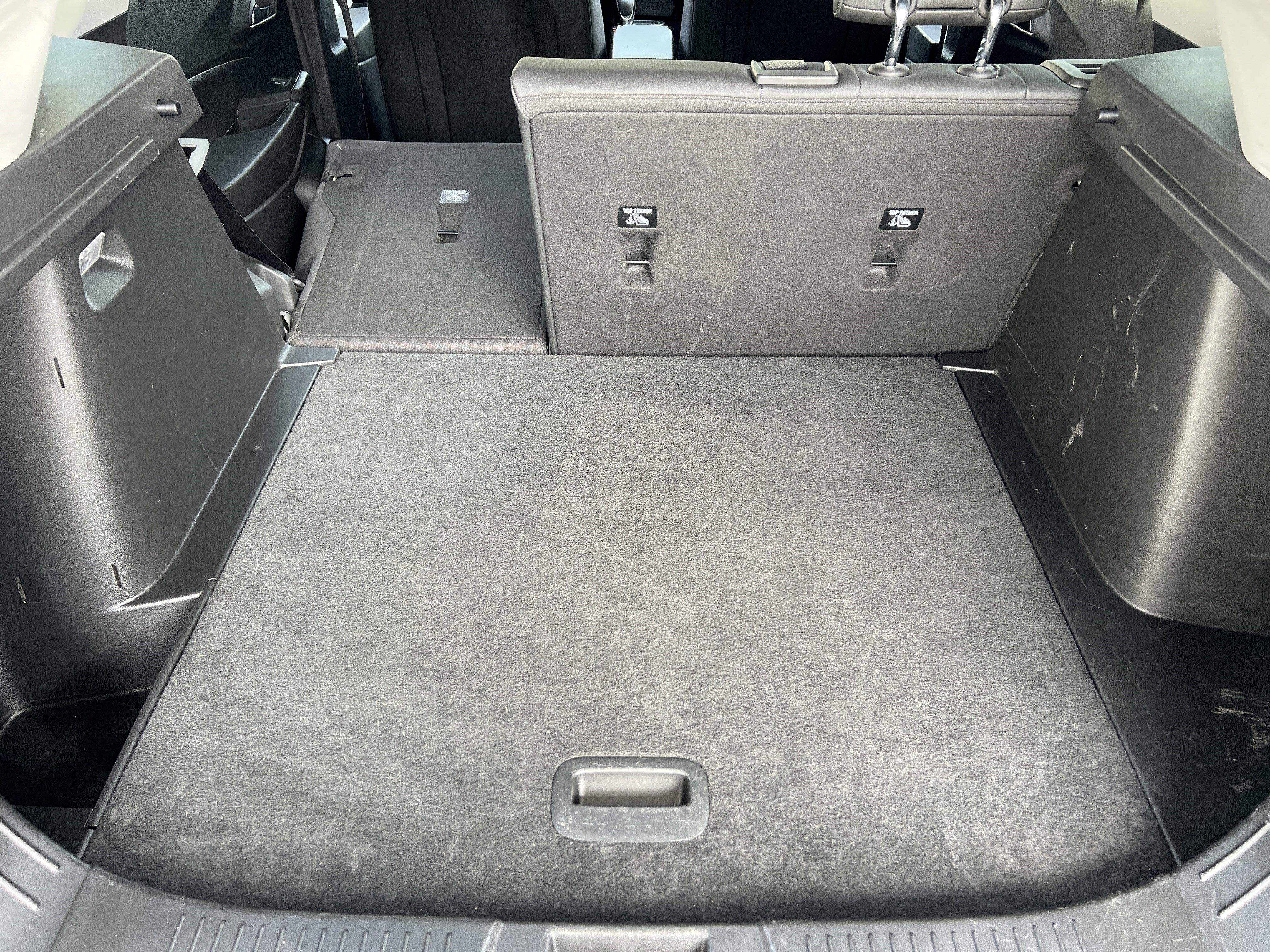 Used 2025 Chevrolet Trax LT FWD image 18