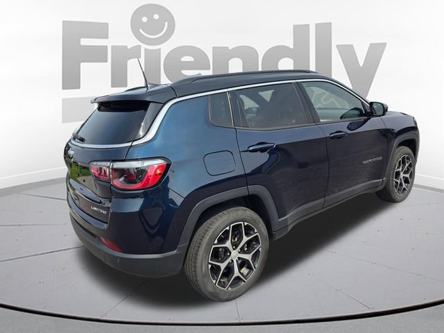 Used 2024 Jeep Compass Limited AWD/4WD image 5