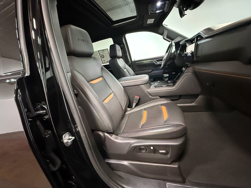 Used 2024 GMC Sierra 1500 AT4 w/ Technology Package image 13