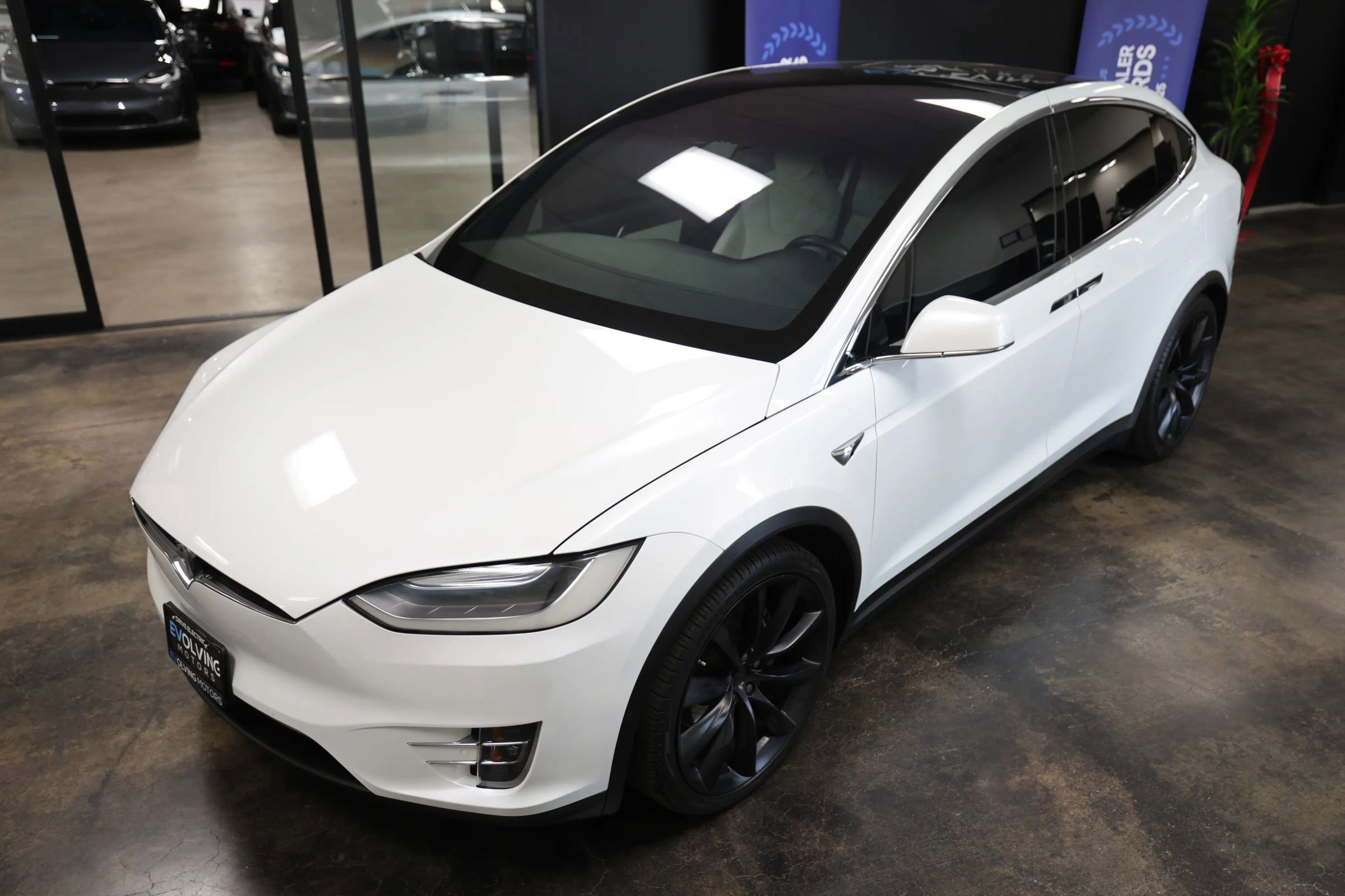 Used 2017 Tesla Model X 100D image 19