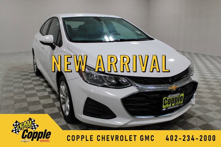 Used 2019 Chevrolet Cruze LS w/ LS Convenience Package