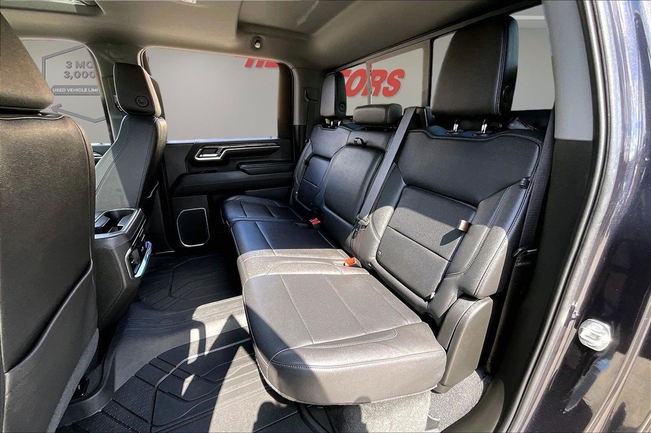 Used 2024 Chevrolet Silverado 3500 LTZ w/ LTZ Premium Package AWD/4WD image 25