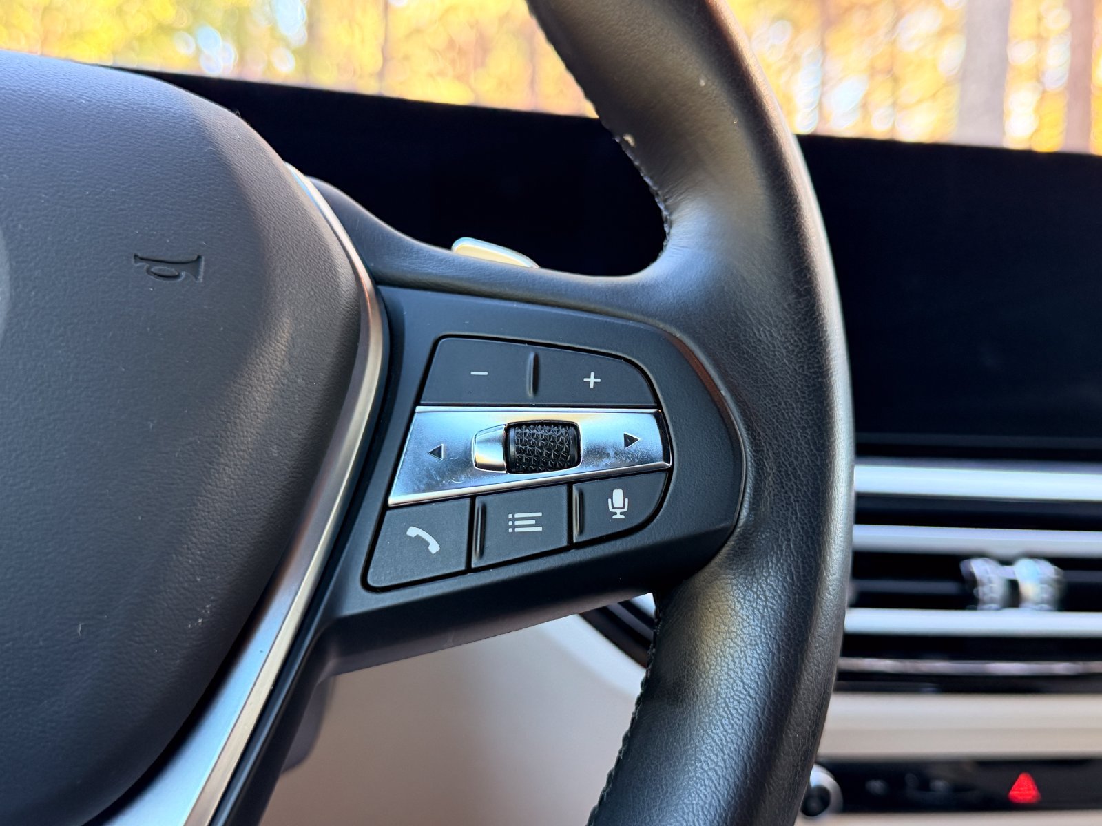 Used 2024 BMW 430i Convertible w/ Convenience Package RWD image 19