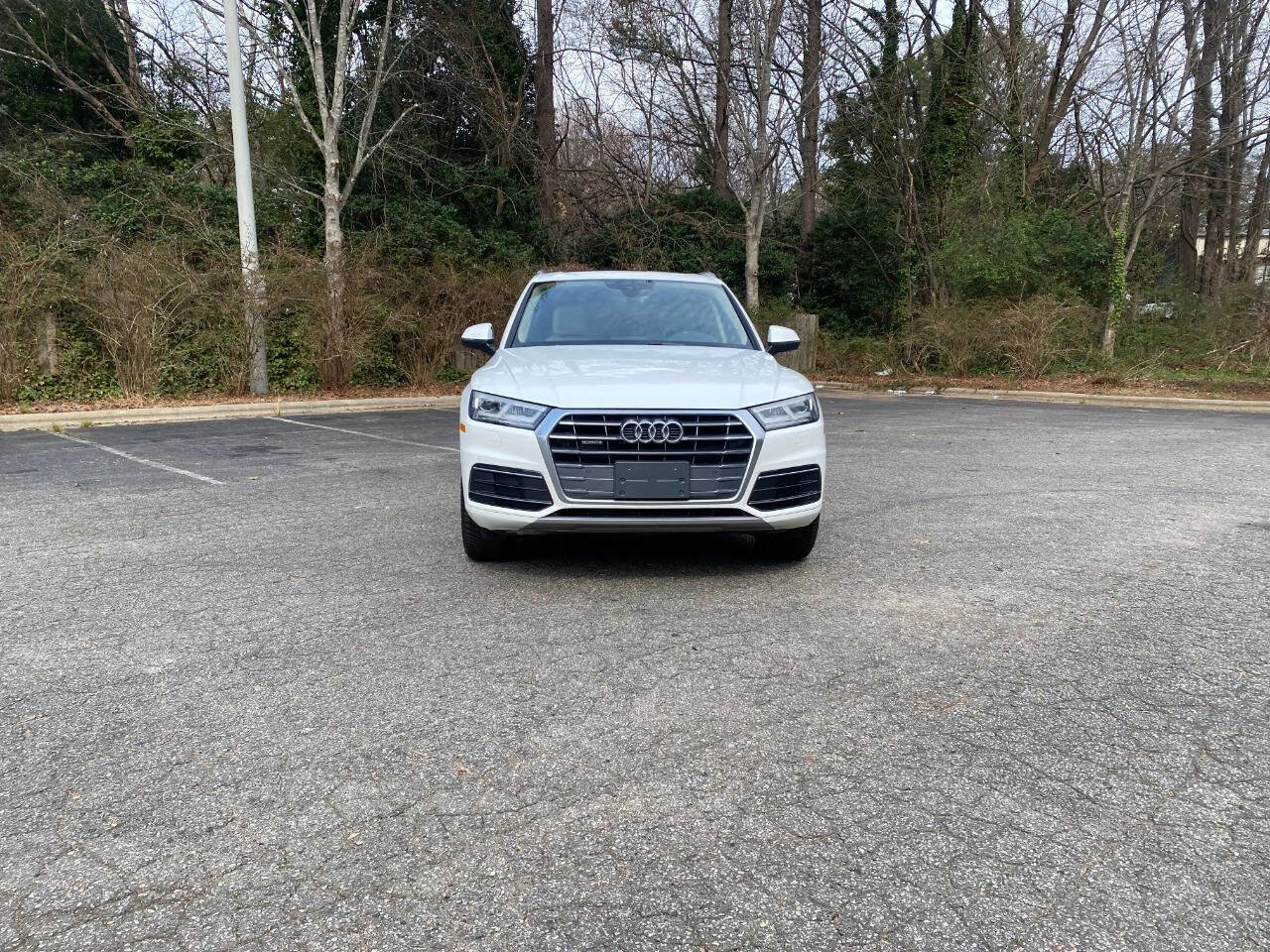 Used 2018 Audi Q5 2.0T Premium Plus AWD/4WD image 2