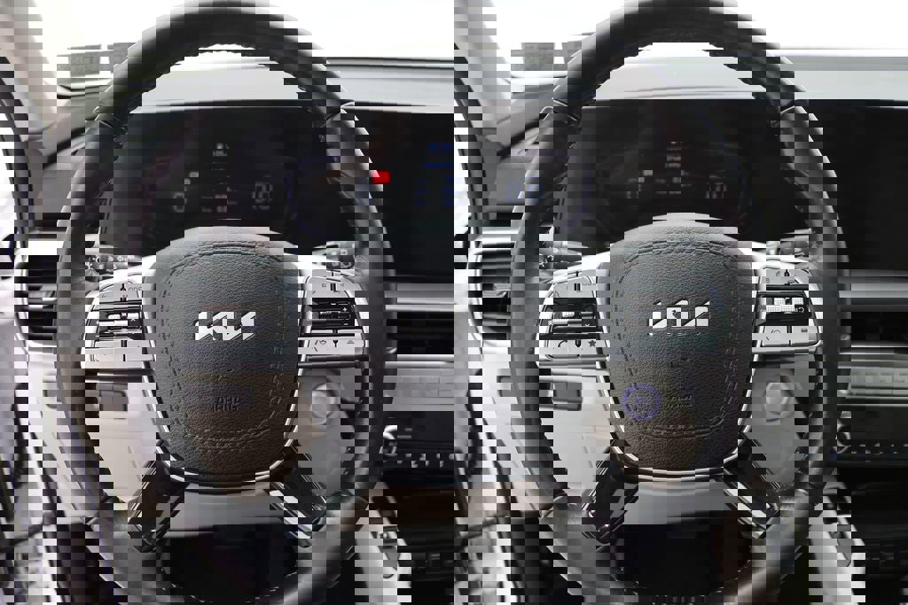 Used 2023 Kia Telluride S w/ S Sunroof Package image 18