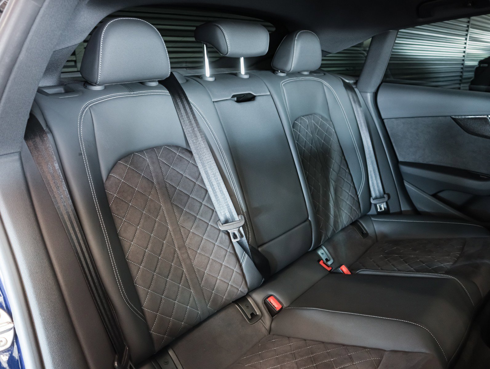 Used 2024 Audi S5 Premium w/ Convenience Package image 11