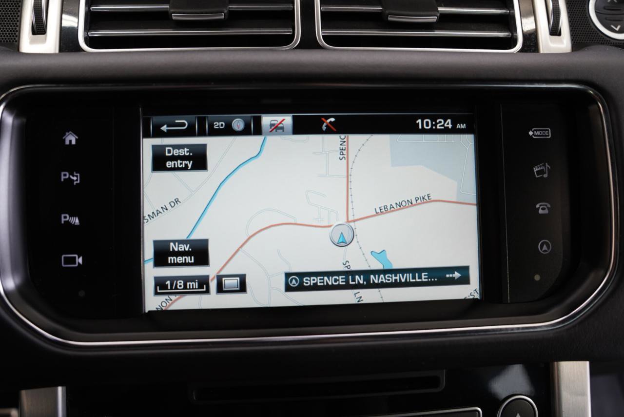 Used 2016 Land Rover Range Rover Autobiography image 18