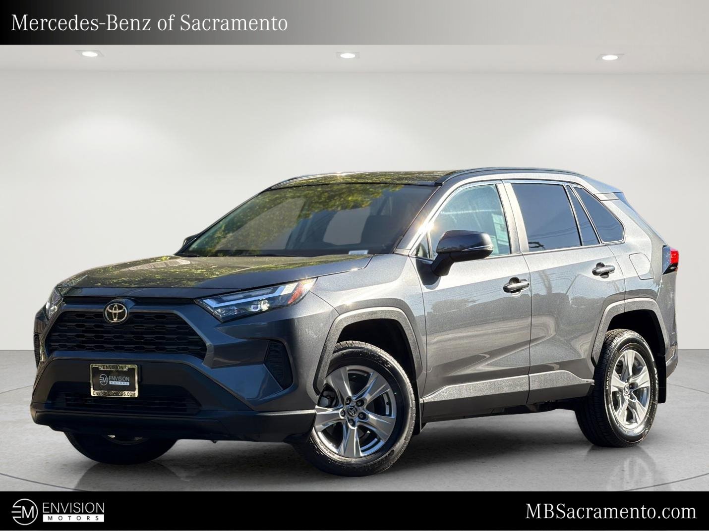 Used 2022 Toyota RAV4 XLE w/ Convenience Package