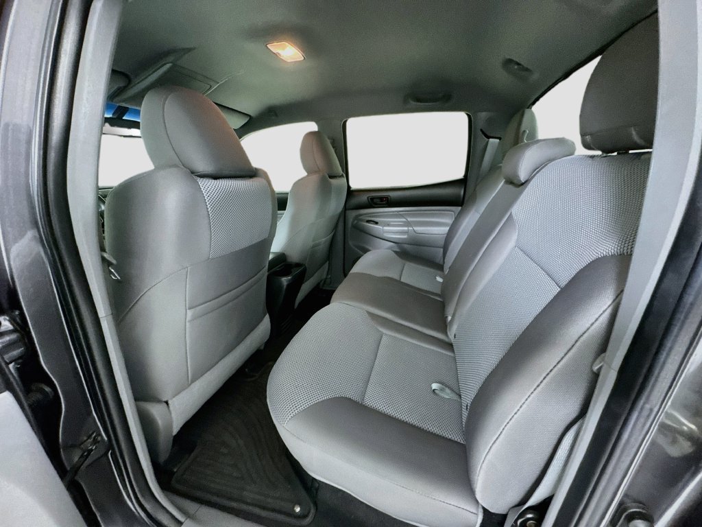 Used 2013 Toyota Tacoma 4x4 Double Cab w/ TRD Off-Road Pkg image 20