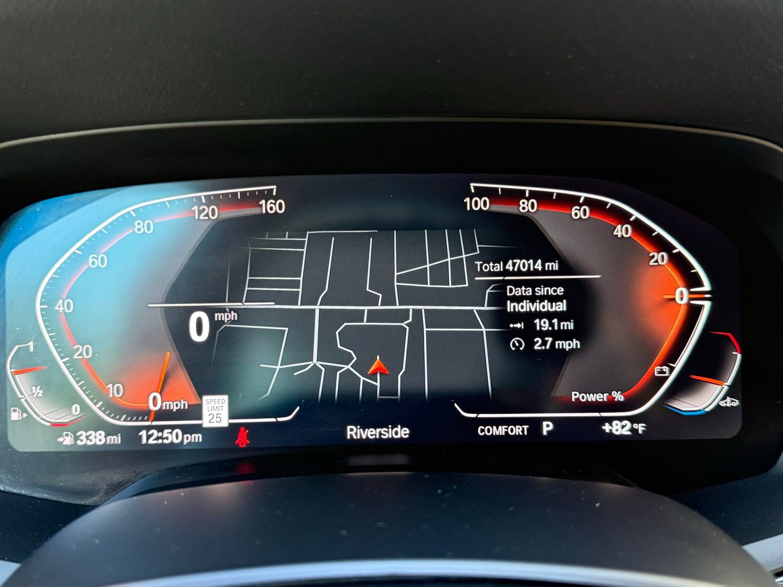 Used 2022 BMW X7 xDrive40i w/ M Sport Package image 26