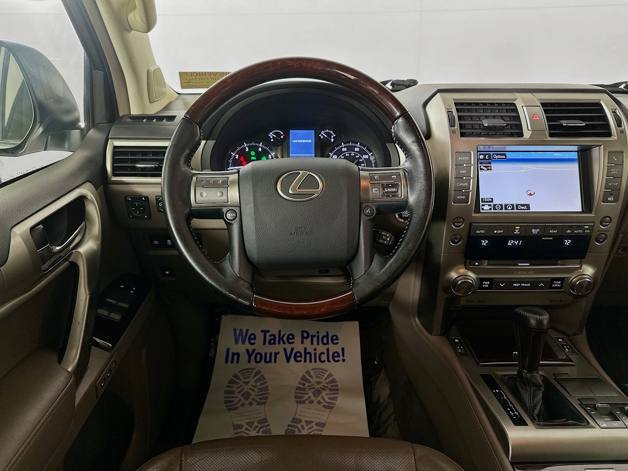 Used 2018 Lexus GX 460 Premium w/ Premium Package image 22