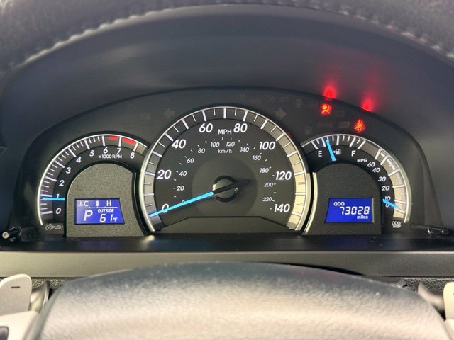 Used 2013 Toyota Camry SE FWD image 30