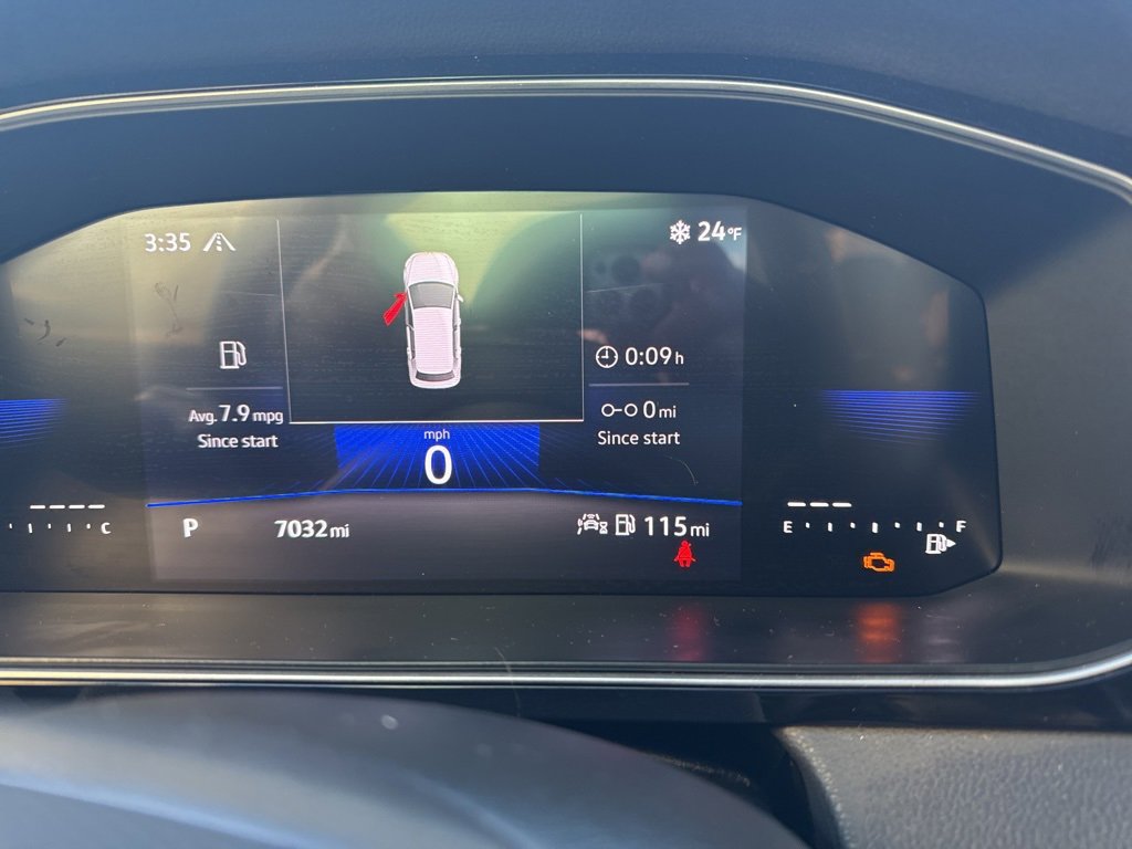 Certified 2025 Volkswagen Jetta Sport image 14